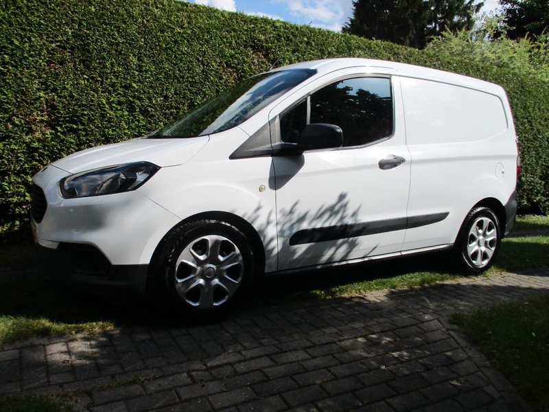 Ford Transit Courier