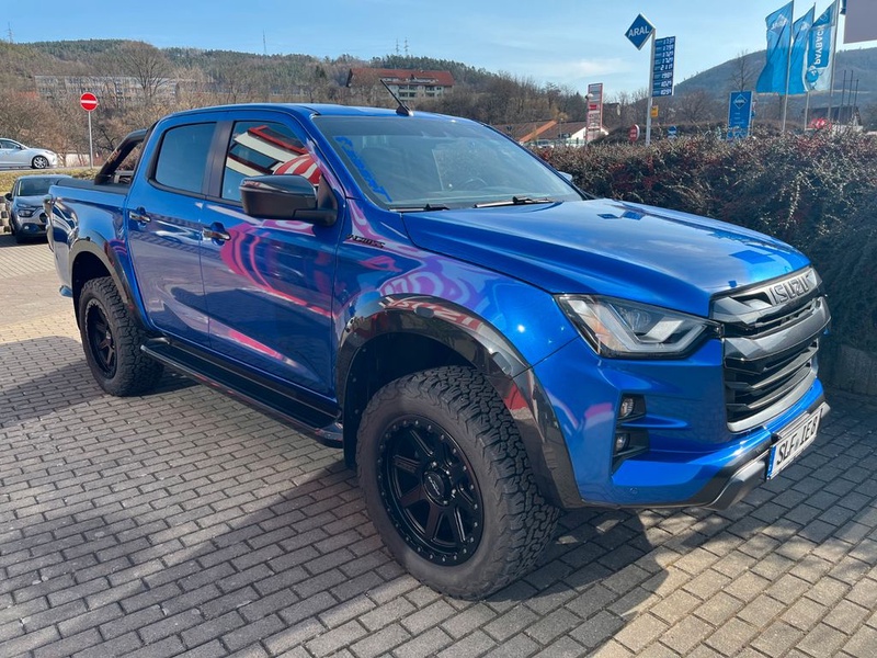 Isuzu D-Max