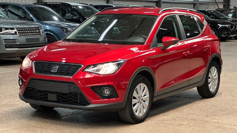 Seat Arona