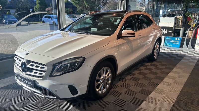 Mercedes-Benz GLA-Class
