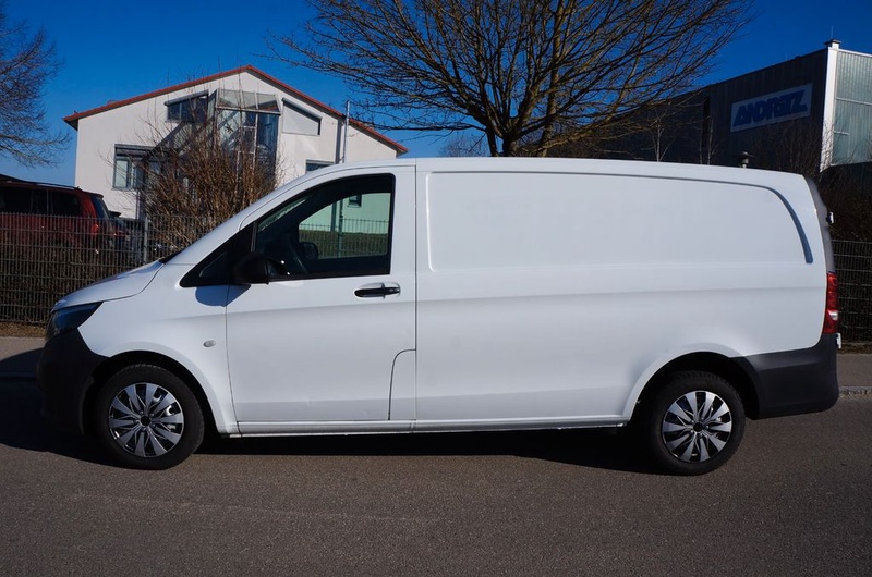 Mercedes-Benz Vito