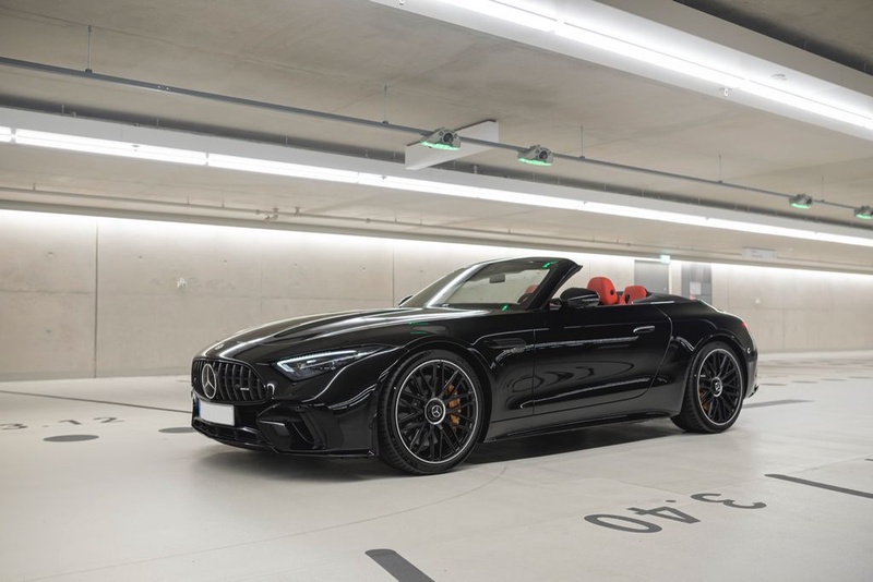 Mercedes-Benz SL-Class