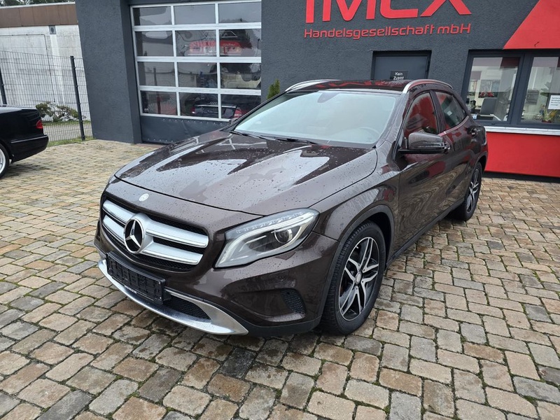 Mercedes-Benz GLA-Class