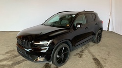 Volvo XC40 2025