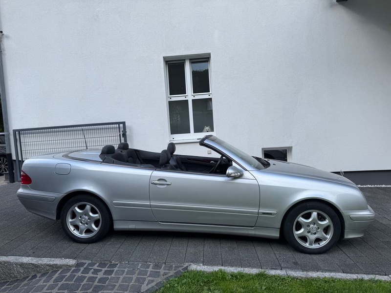 Mercedes-Benz CLK-Class