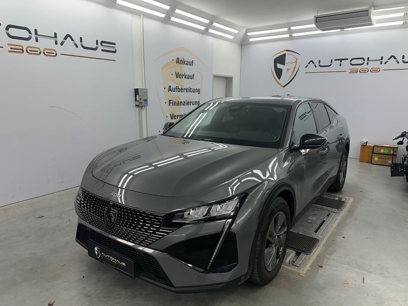 Peugeot 408