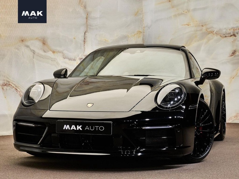Porsche 992