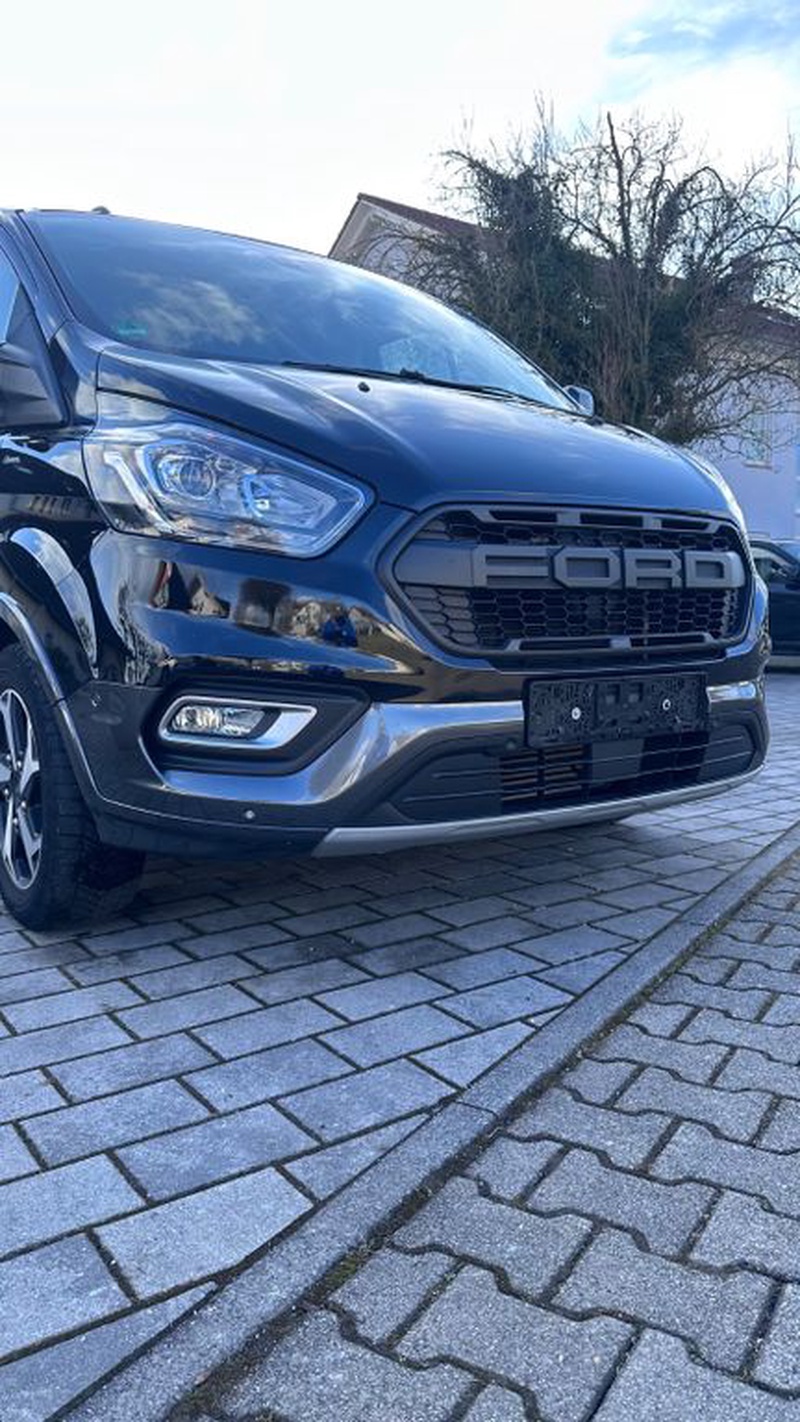 Ford Tourneo Custom