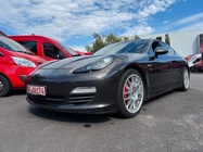 Porsche Panamera 2012