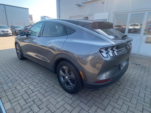 Ford Mustang Mach-E 2021