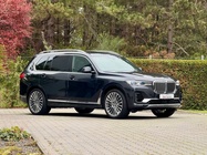 BMW X7 2021