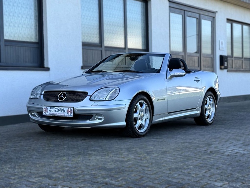 Mercedes-Benz SLK-Class