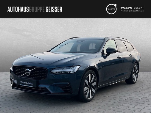 Volvo V90 2025