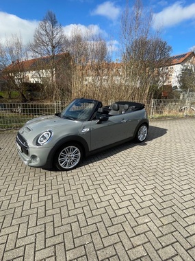 MINI Cabrio 2019
