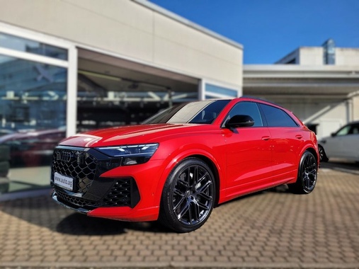Audi RSQ8 2024