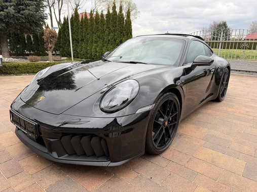 Porsche 911 2025