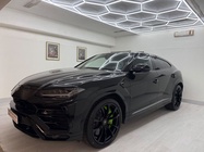 Lamborghini Urus 2021