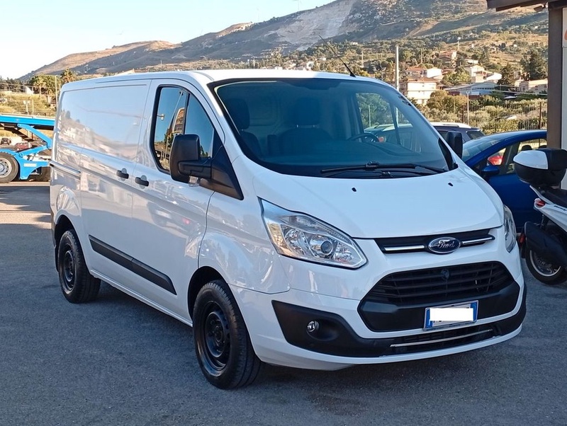 Ford Tourneo Custom
