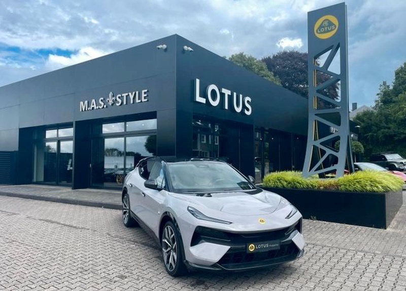 Lotus Eletre