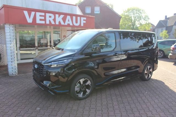 Ford Tourneo Custom 2026