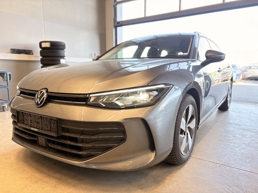 Volkswagen Passat 2024