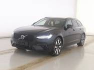 Volvo V90 2025
