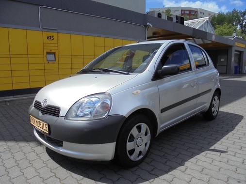 Toyota Yaris 2002