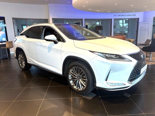 Lexus RX 2021