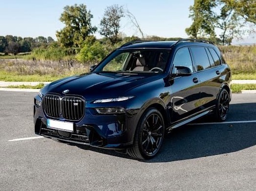 BMW X7 2025