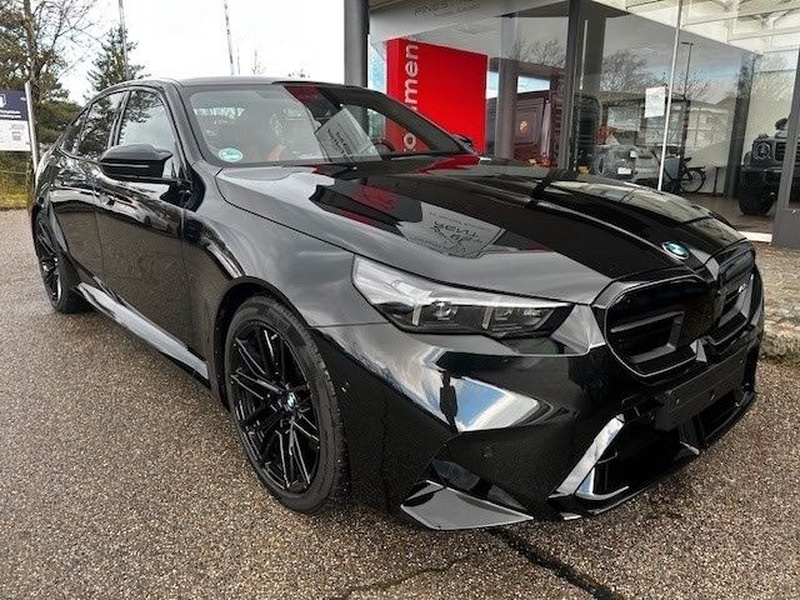 BMW M5