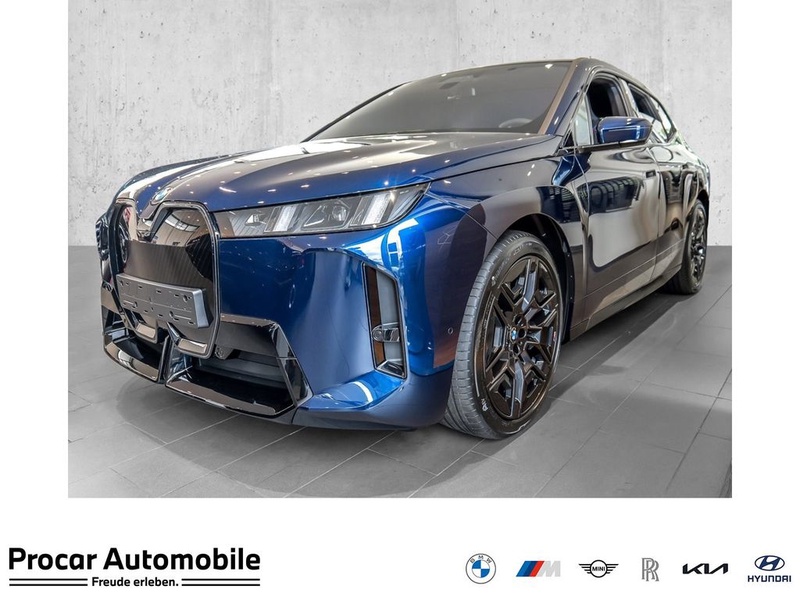 BMW iX