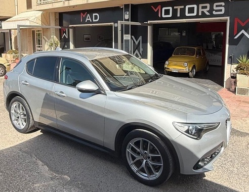 Alfa Romeo Stelvio 2021