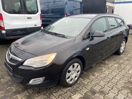 Opel Astra 2012