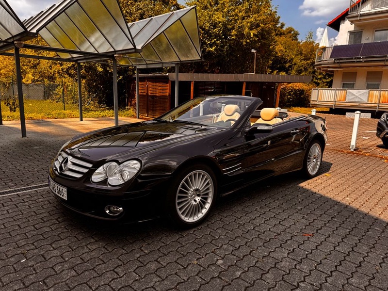 Mercedes-Benz SL-Class