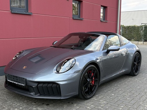 Porsche 992 2025