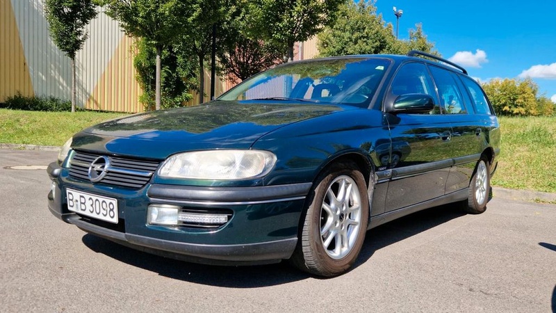 Opel Omega