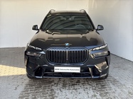 BMW X7 2025