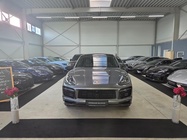 Porsche Cayenne 2021