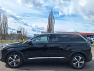 Peugeot 5008 2021