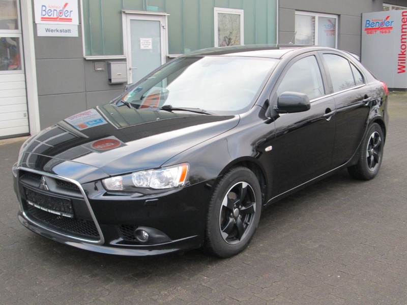 Mitsubishi Lancer
