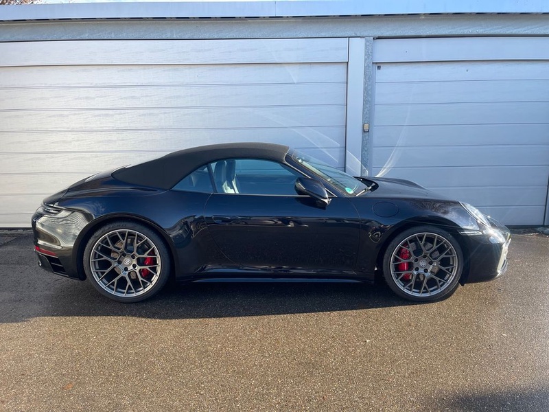Porsche 992