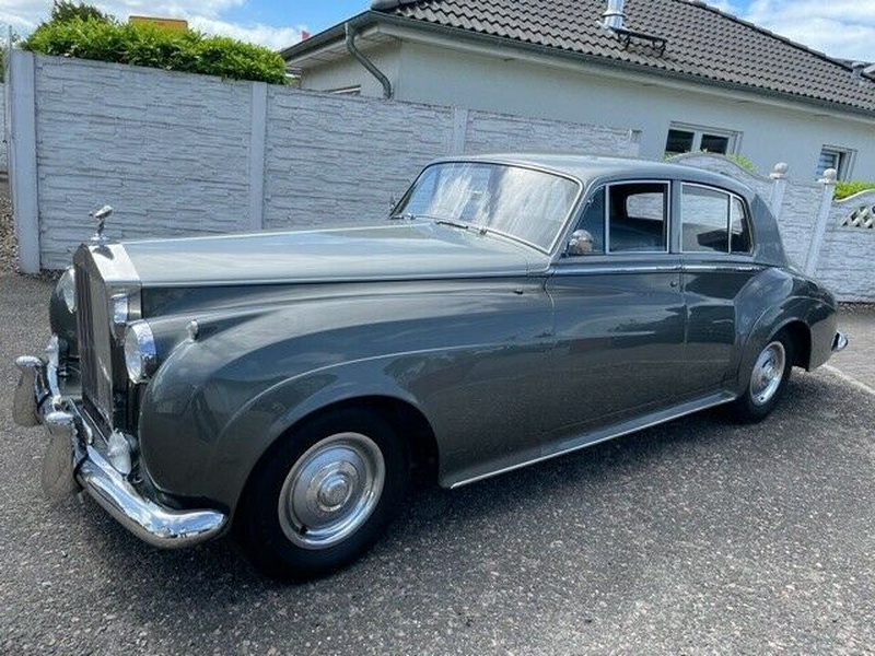 Rolls-Royce Silver Cloud