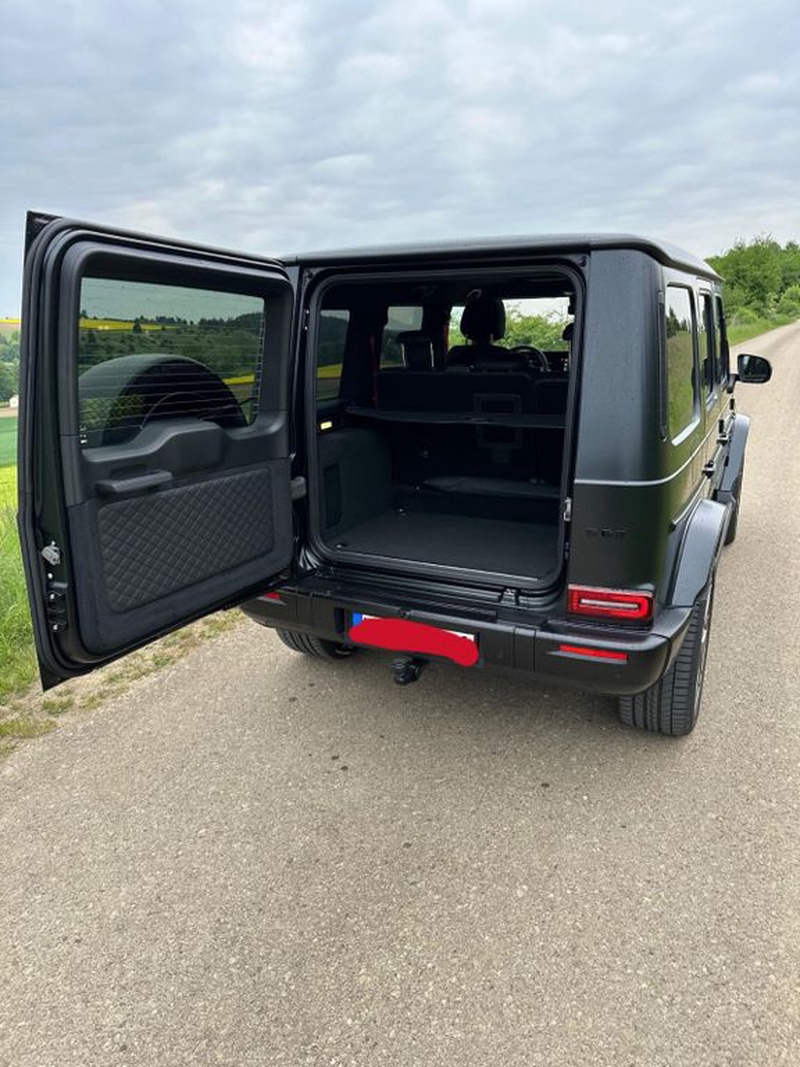 Mercedes-Benz G-Class