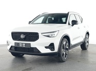 Volvo XC40 2025