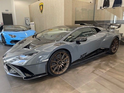 Lamborghini Huracan 2023