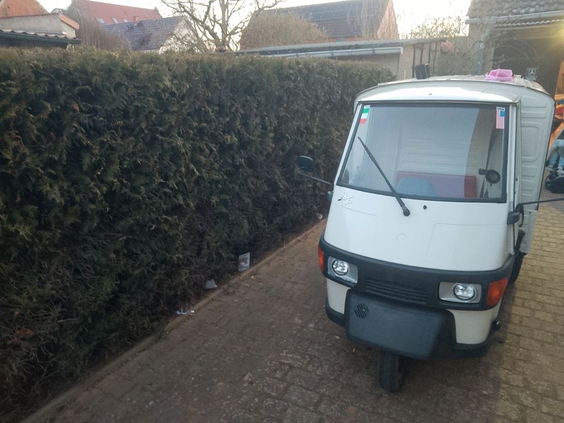 Piaggio APE