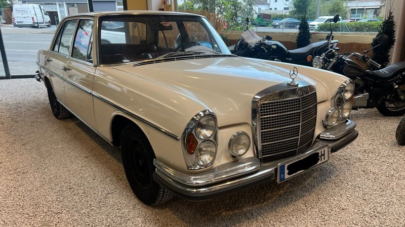 Mercedes-Benz 280