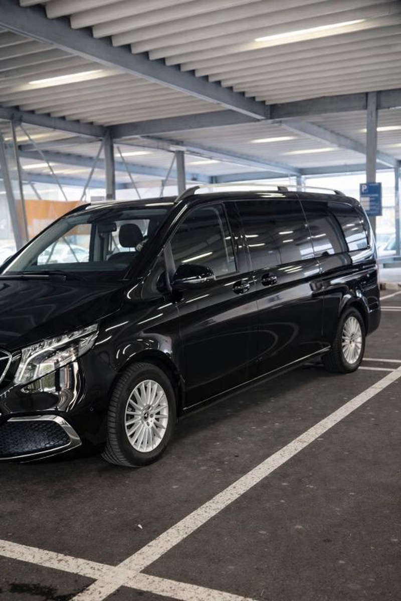 Mercedes-Benz V-Class