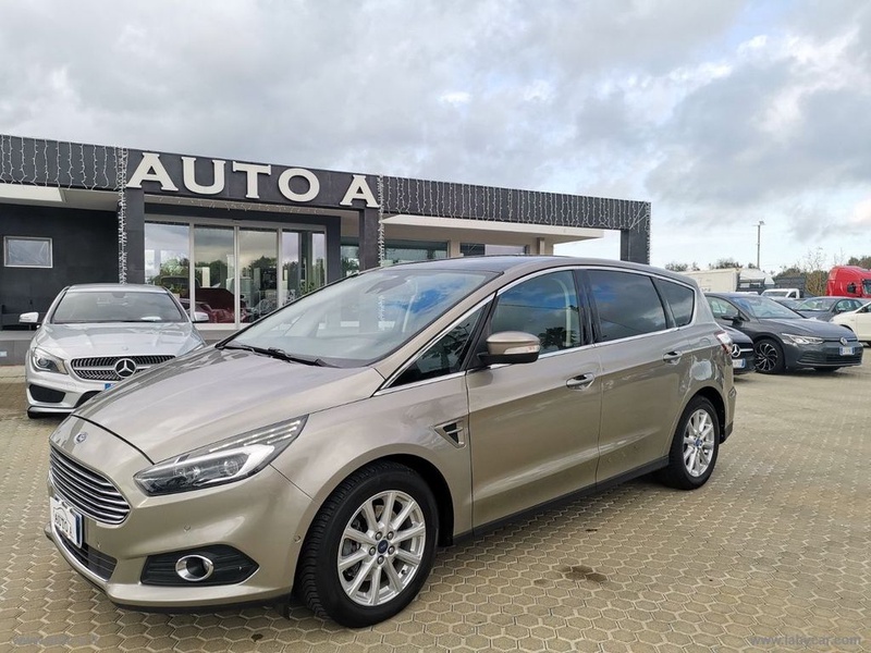 Ford S-Max