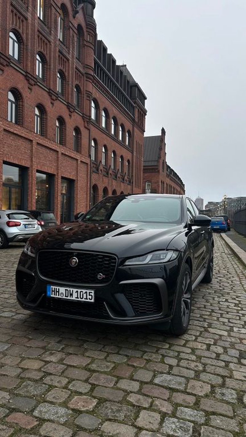 Jaguar F-Pace
